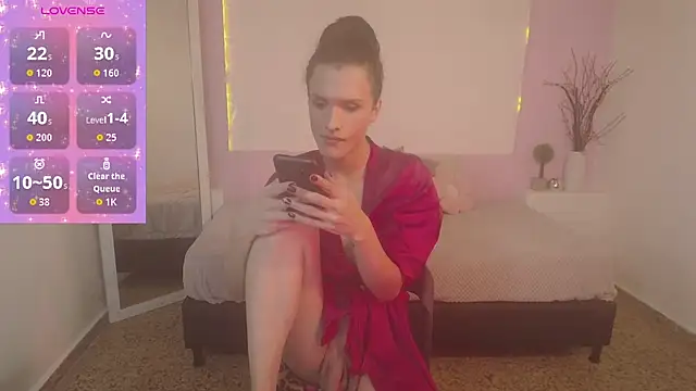 Snapshot of IsabelFernandez chatting on November 3, 2025, 7:09 am IsabelFernandez online show from November 3, 2025, 7:09 am