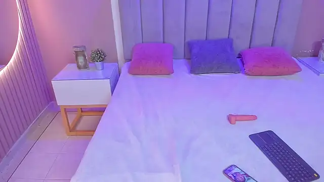 Snapshot of isa_vel chatting on November 6, 2025, 7:15 pm isa vel online show from November 6, 2025, 7:15 pm