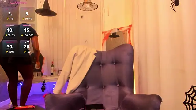 Snapshot of LolaJenkinss chatting on November 5, 2025, 1:11 pm LolaJenkinss online show from November 5, 2025, 1:11 pm