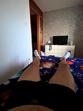 Foxbiker online show from October 19, 2025, 2:07 pm