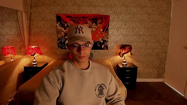 mike wills3 online show from October 29, 2025, 4:26 am