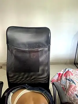 Snapshot of sweet-abbie chatting on October 26, 2025, 4:24 pm sweet-abbie online show from October 26, 2025, 4:24 pm