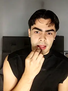 Snapshot of Mason_grey chatting on October 1, 2025, 2:06 am Mason grey online show from October 1, 2025, 2:06 am