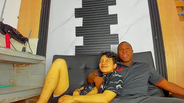 Snapshot of Amun_obsidian chatting on October 8, 2025, 12:47 pm Amun obsidian online show from October 8, 2025, 12:47 pm