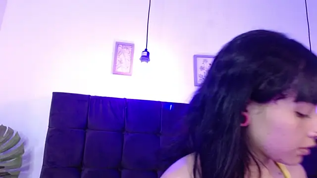 Snapshot of YessBoobs0 chatting on October 28, 2025, 4:05 am YessBoobs0 online show from October 28, 2025, 4:05 am