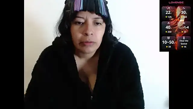 Snapshot of Acelinrose chatting on October 11, 2025, 11:36 pm Acelinrose online show from October 11, 2025, 11:36 pm