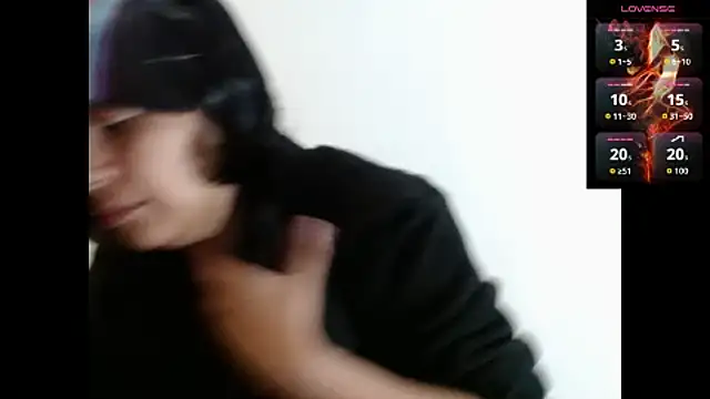 Snapshot of Acelinrose chatting on October 23, 2025, 10:03 am Acelinrose online show from October 23, 2025, 10:03 am