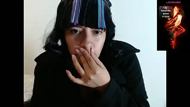 Snapshot of Acelinrose chatting on October 27, 2025, 11:31 pm Acelinrose online show from October 27, 2025, 11:31 pm