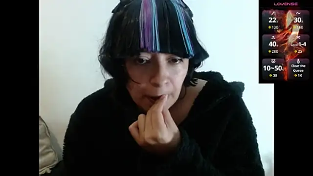 Snapshot of Acelinrose chatting on November 6, 2025, 1:28 am Acelinrose online show from November 6, 2025, 1:28 am