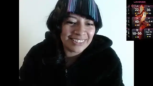 Snapshot of Acelinrose chatting on November 8, 2025, 2:34 am Acelinrose online show from November 8, 2025, 2:34 am