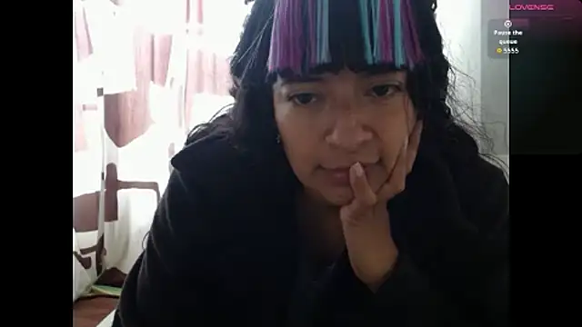 Snapshot of Acelinrose chatting on July 18, 2026, 5:50 pm Acelinrose online show from July 18, 2026, 5:50 pm