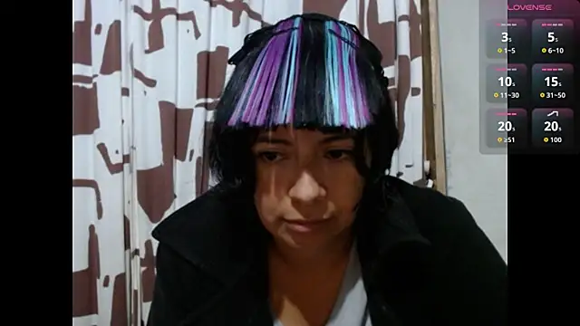 Snapshot of Acelinrose chatting on July 22, 2026, 1:19 am Acelinrose online show from July 22, 2026, 1:19 am