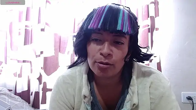 Snapshot of Acelinrose chatting on July 30, 2026, 1:10 pm Acelinrose online show from July 30, 2026, 1:10 pm