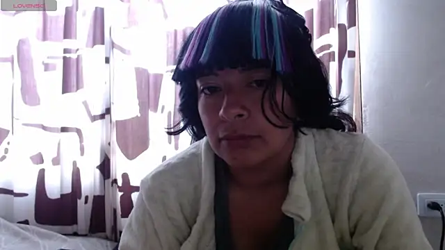 Snapshot of Acelinrose chatting on July 31, 2026, 1:21 pm Acelinrose online show from July 31, 2026, 1:21 pm