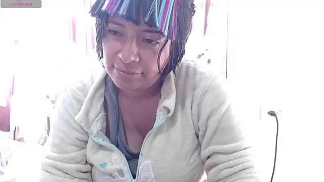 Snapshot of Acelinrose chatting on August 2, 2026, 8:29 pm Acelinrose online show from August 2, 2026, 8:29 pm