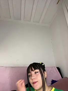  amelie- online show from June 22, 2026, 11:24 pm