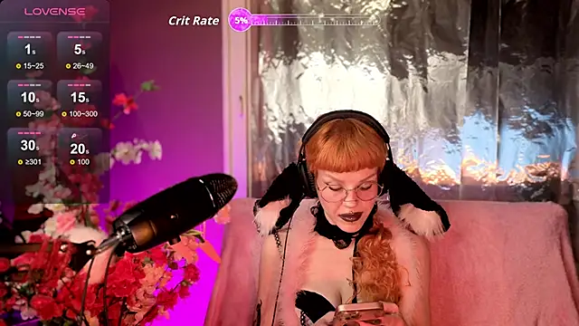 tacodeluxxxe online show from April 3, 2026, 9:13 pm