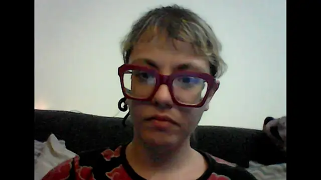 BlondieTami online show from January 14, 2026, 2:39 am