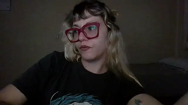 BlondieTami online show from February 25, 2026, 12:20 am