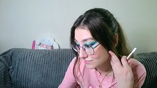 Snapshot of DangerousAddiction chatting on September 24, 2025, 7:39 pm DangerousAddiction online show from September 24, 2025, 7:39 pm