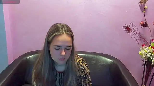 Emilybaby xxx online show from September 20, 2025, 7:20 am