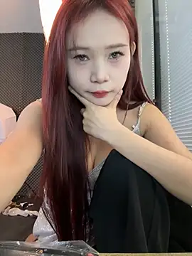 YY-27 online show from November 17, 2025, 4:29 am