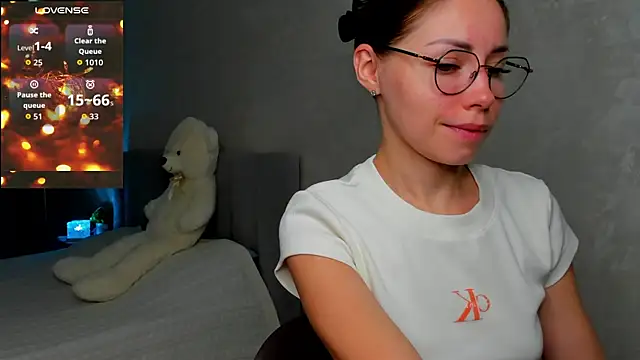 fun nd bun online show from July 14, 2026, 3:33 am