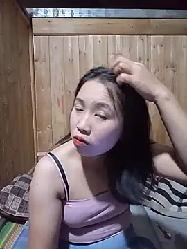 Snapshot of Suzuki_see chatting on October 2, 2025, 2:51 am Suzuki see online show from October 2, 2025, 2:51 am