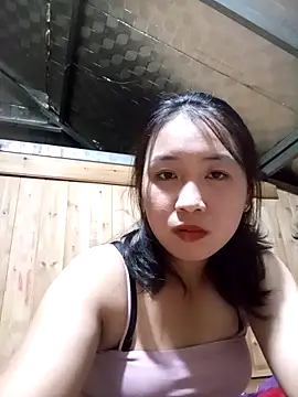 Snapshot of Suzuki_see chatting on October 5, 2025, 10:02 am Suzuki see online show from October 5, 2025, 10:02 am