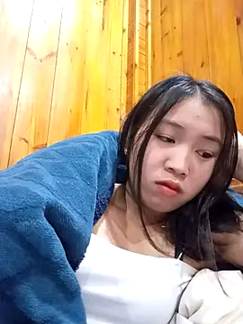 Snapshot of Suzuki_see chatting on October 25, 2025, 12:51 am Suzuki see online show from October 25, 2025, 12:51 am