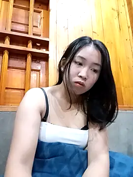 Snapshot of Suzuki_see chatting on October 30, 2025, 11:16 pm Suzuki see online show from October 30, 2025, 11:16 pm