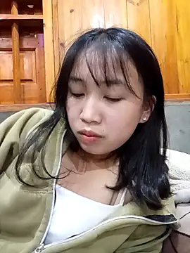 Snapshot of Suzuki_see chatting on November 5, 2025, 1:00 pm Suzuki see online show from November 5, 2025, 1:00 pm