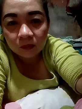 hornymom 01 online show from September 23, 2025, 10:51 am