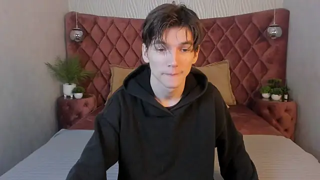 Snapshot of alfred_joness chatting on October 28, 2025, 6:50 am alfred joness online show from October 28, 2025, 6:50 am