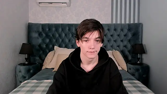 Snapshot of alfred_joness chatting on November 20, 2025, 6:57 am alfred joness online show from November 20, 2025, 6:57 am