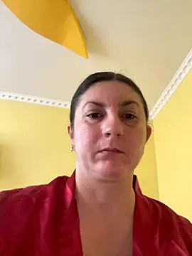 oksana1990 online show from October 15, 2025, 6:24 am