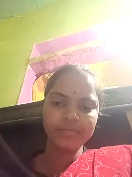 Snapshot of Payalji_p chatting on October 18, 2025, 3:35 pm Payalji p online show from October 18, 2025, 3:35 pm
