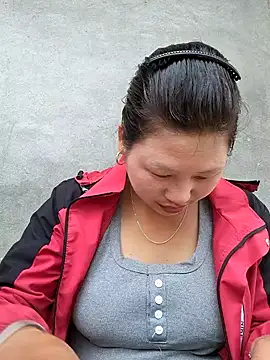 Snapshot of diamond-- chatting on September 30, 2025, 2:27 am diamond-- online show from September 30, 2025, 2:27 am