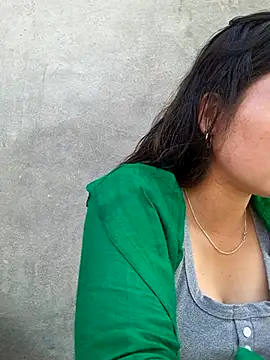 Snapshot of diamond-- chatting on October 12, 2025, 7:51 am diamond-- online show from October 12, 2025, 7:51 am