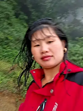 Snapshot of diamond-- chatting on October 25, 2025, 1:13 am diamond-- online show from October 25, 2025, 1:13 am