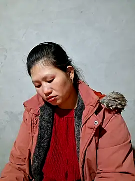 Snapshot of diamond-- chatting on November 2, 2025, 1:46 pm diamond-- online show from November 2, 2025, 1:46 pm