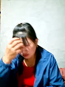 Snapshot of diamond-- chatting on November 5, 2025, 12:38 pm diamond-- online show from November 5, 2025, 12:38 pm