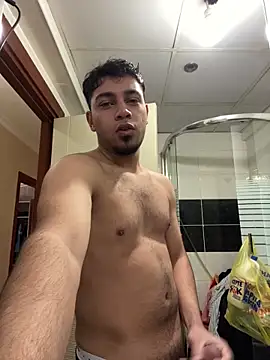 astoperaa online show from March 17, 2026, 7:23 am