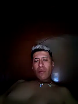 Snapshot of Carlos27hot chatting on March 18, 2026, 12:25 am Carlos27hot online show from March 18, 2026, 12:25 am