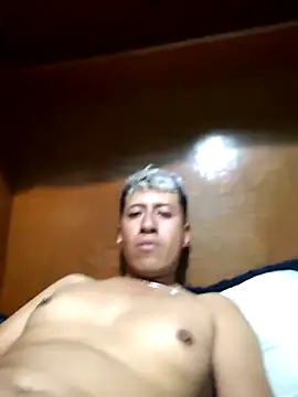 Snapshot of Carlos27hot chatting on March 21, 2026, 1:32 am Carlos27hot online show from March 21, 2026, 1:32 am