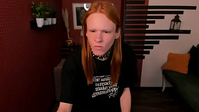 Snapshot of ChloeValentinee chatting on October 19, 2025, 11:44 am ChloeValentinee online show from October 19, 2025, 11:44 am