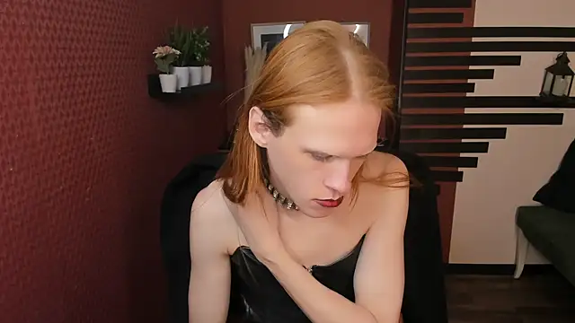 Snapshot of ChloeValentinee chatting on November 10, 2025, 11:20 am ChloeValentinee online show from November 10, 2025, 11:20 am