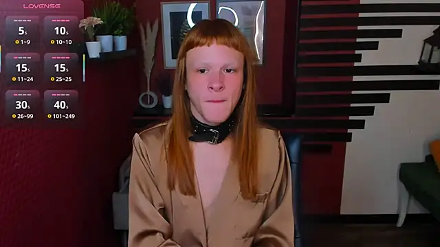 Snapshot of ChloeValentinee chatting on January 5, 2026, 5:27 pm ChloeValentinee online show from January 5, 2026, 5:27 pm