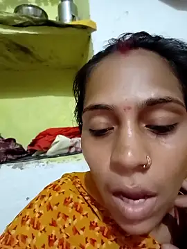 Snapshot of M-Rani239 chatting on September 21, 2025, 6:48 am M-Rani239 online show from September 21, 2025, 6:48 am
