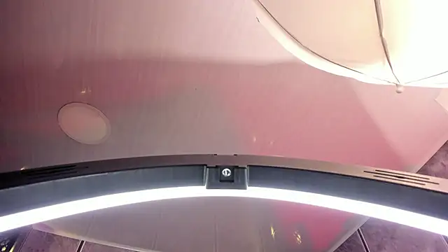 Snapshot of amaraa_lewiis chatting on September 26, 2025, 12:20 pm amaraa lewiis online show from September 26, 2025, 12:20 pm